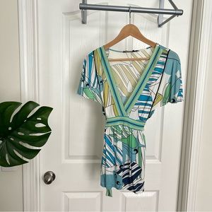 BCBG Patterned Tie Waist Top V neck